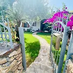 Villa Belocations - A Con Piscina Privata *