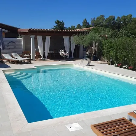 Belocations - A Con Piscina Privata * San Teodoro (Sardinia)