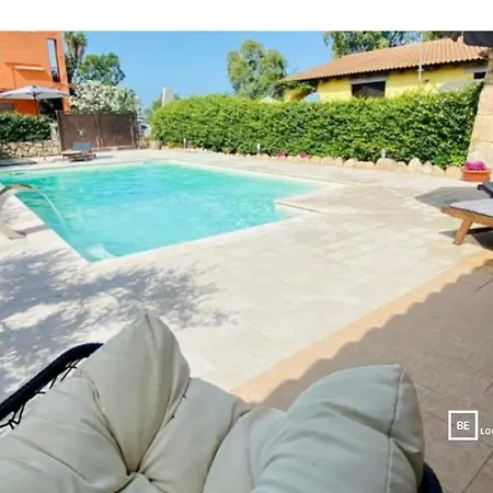 Belocations - A Con Piscina Privata